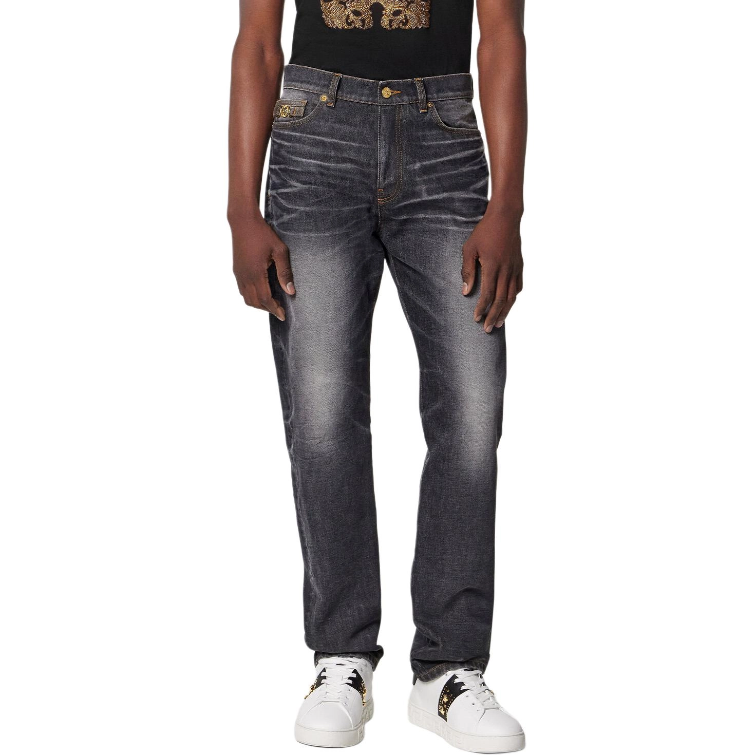 VERSACE
