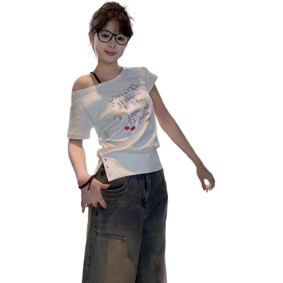 LAKESI T