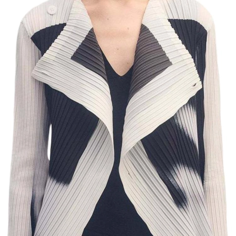 ISSEY MIYAKE T