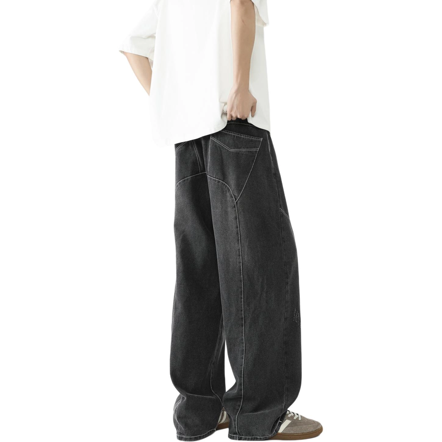 AWAO