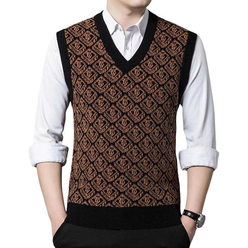 PIERRE CARDIN V