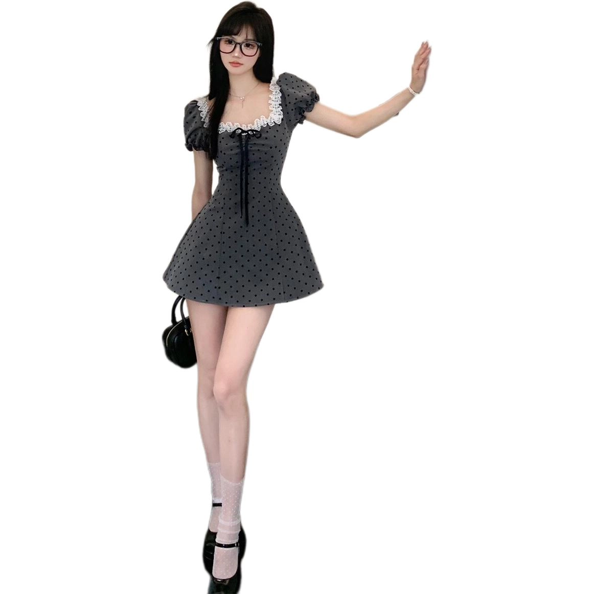MINETTE A