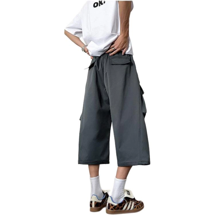 M JEANS STUDIOS 7