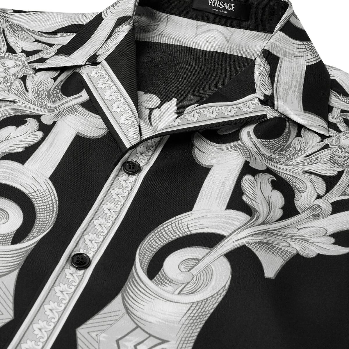 VERSACE JEANS SS25 Architectural Baroque