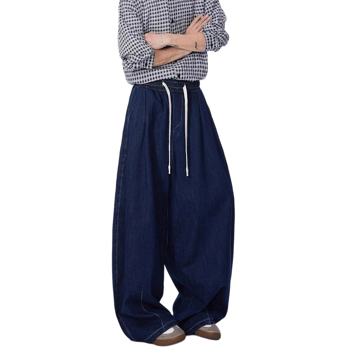 M JEANS STUDIOS 7