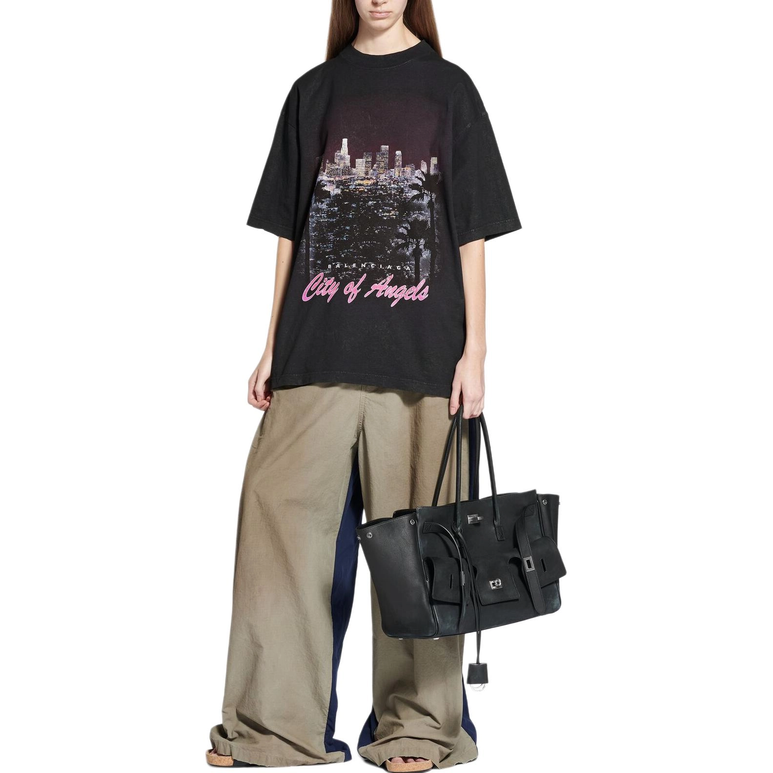 Balenciaga SS25 T