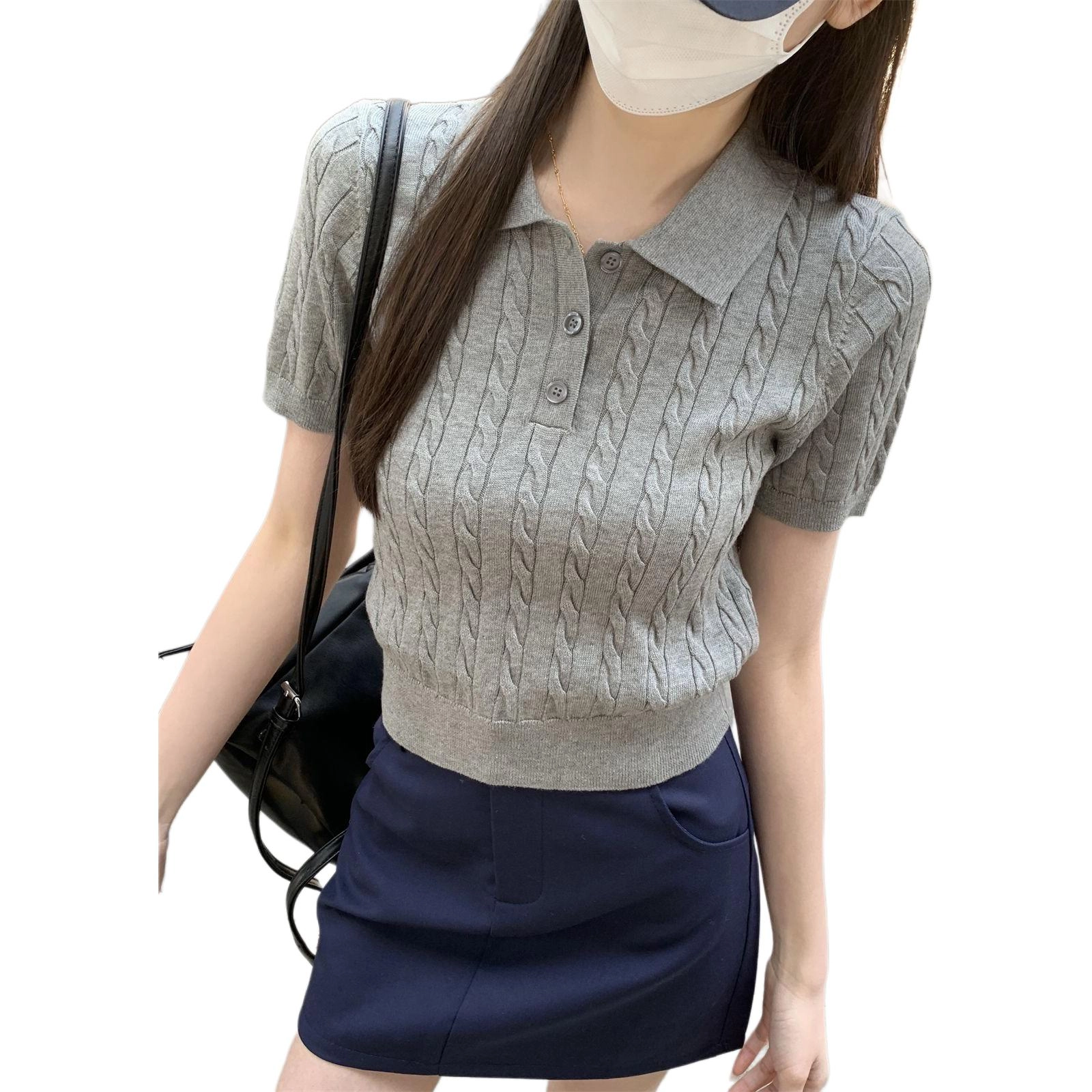 LAKESI T