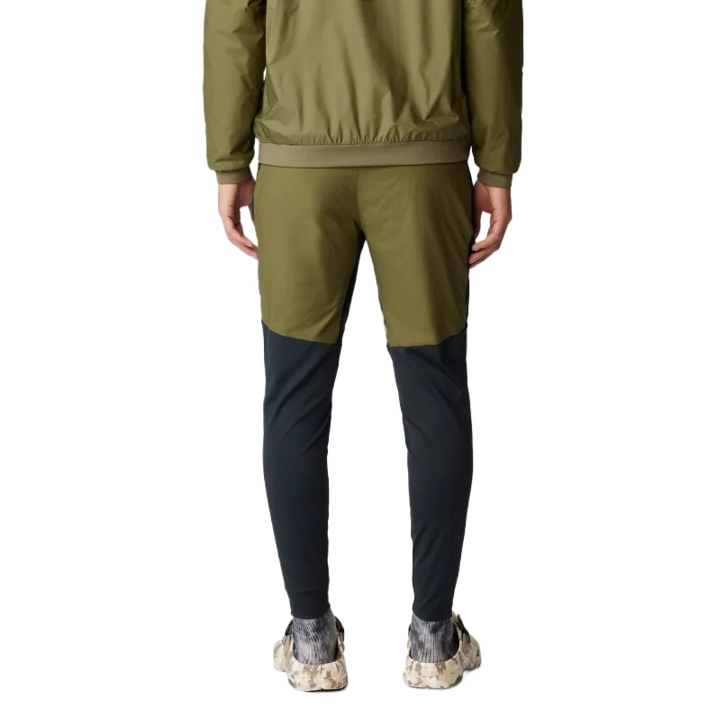 MOUNTAIN HARDWEAR