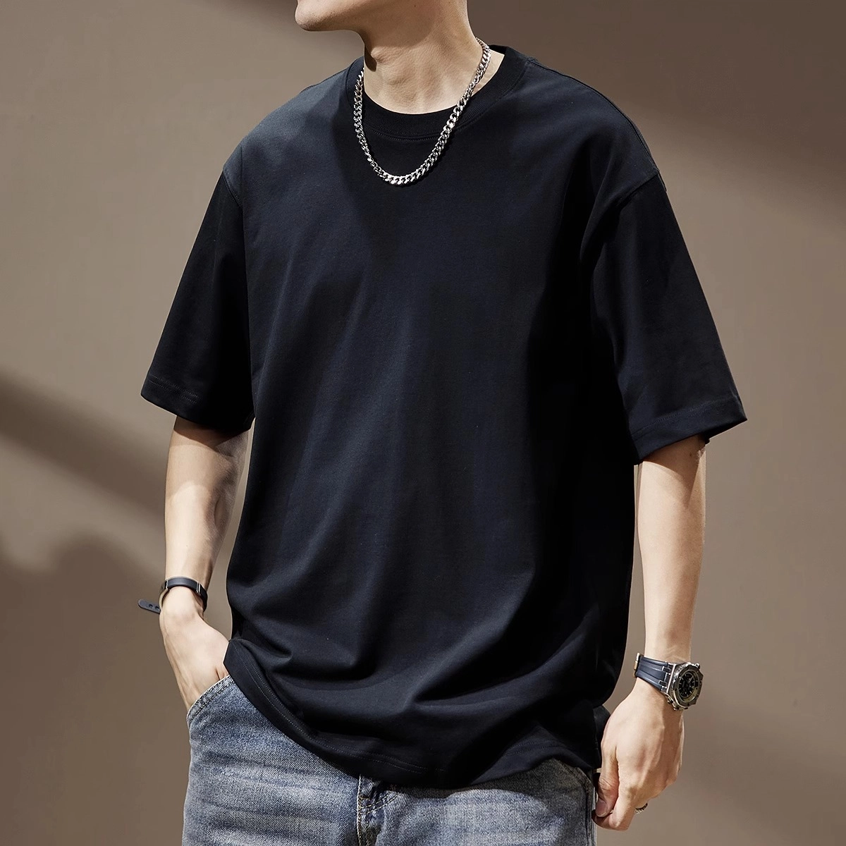 VUAS T