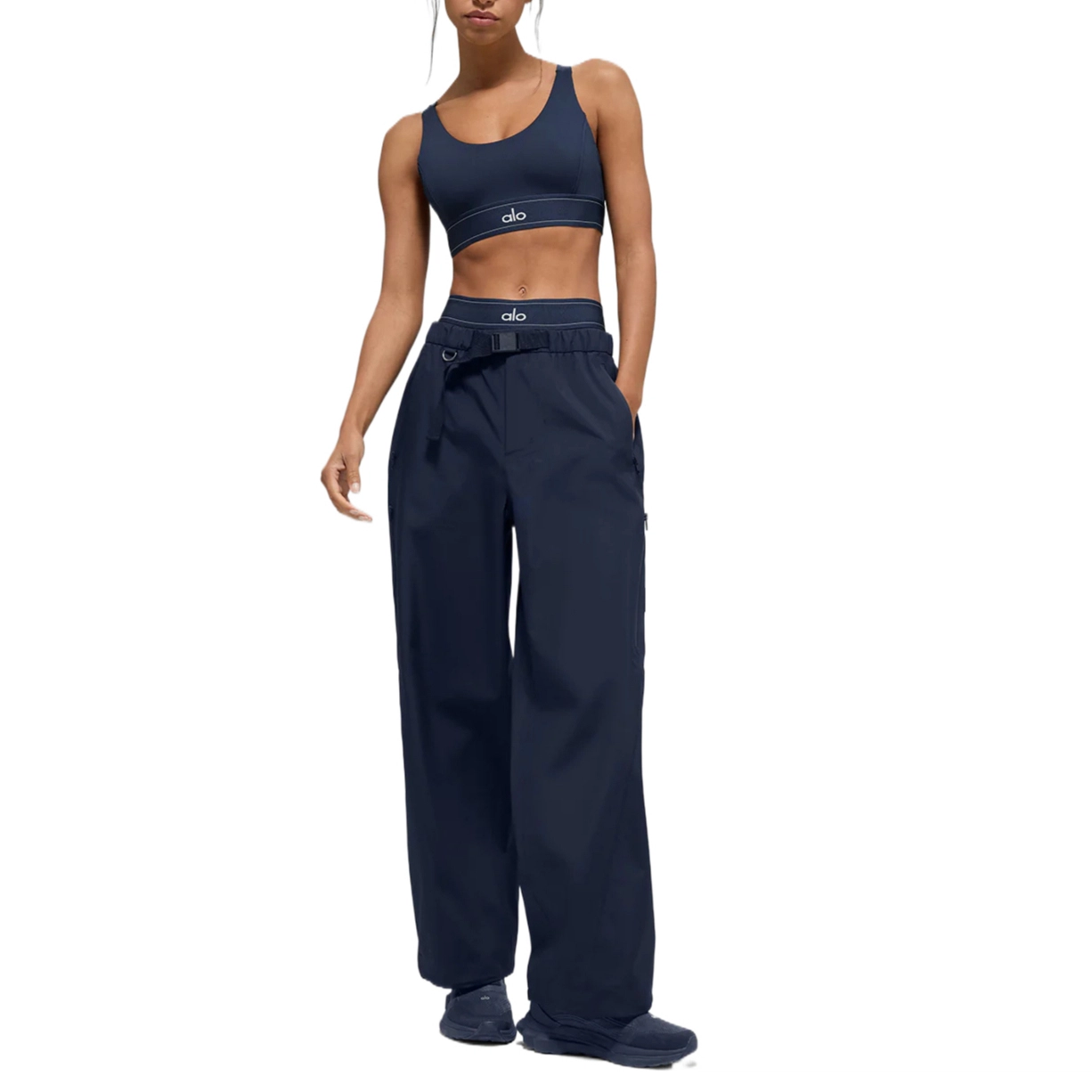 alo yoga Alpha Shell