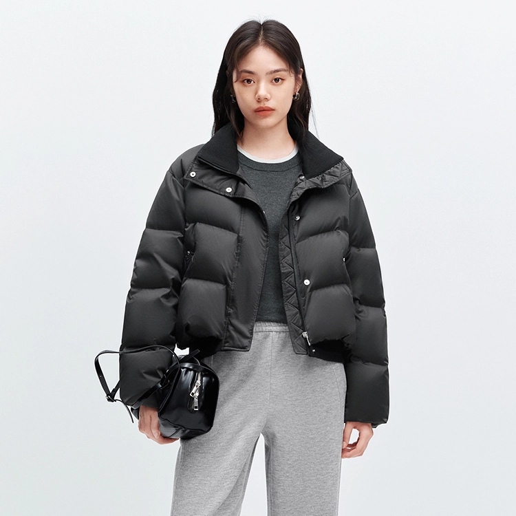 太平鸟 缎面针织拼接立领面包服保暖外套羽绒服 女款