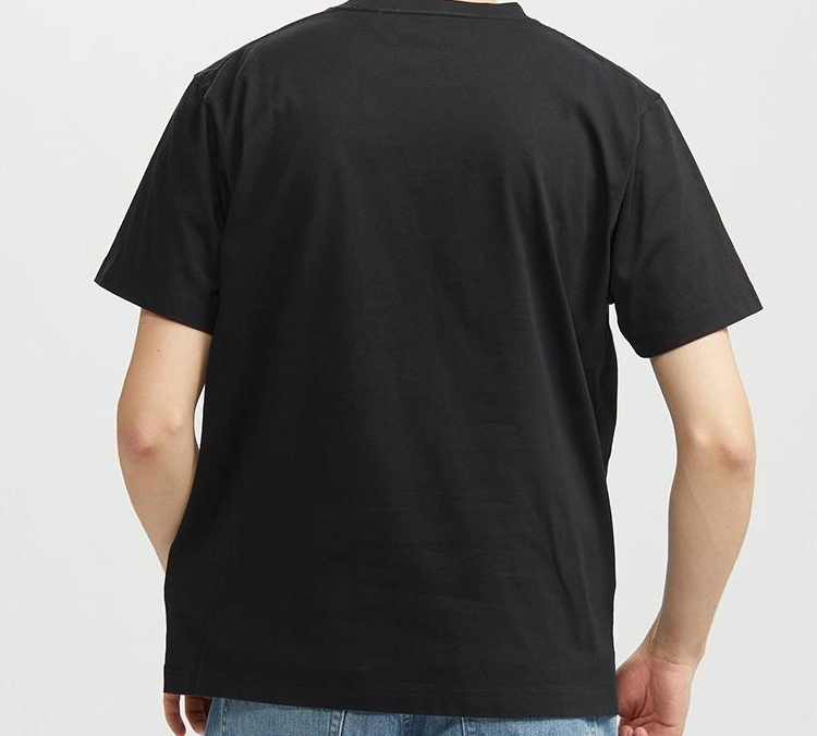 UNIQLO aT