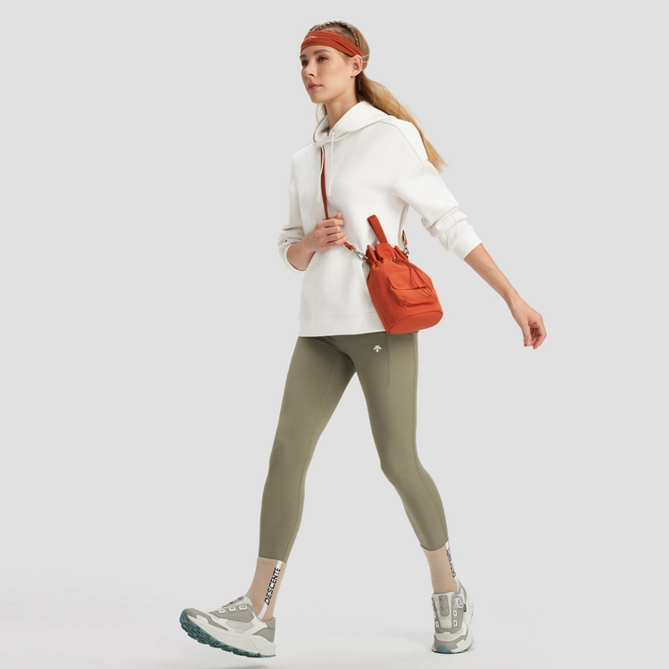 DESCENTE ESSENTIAL