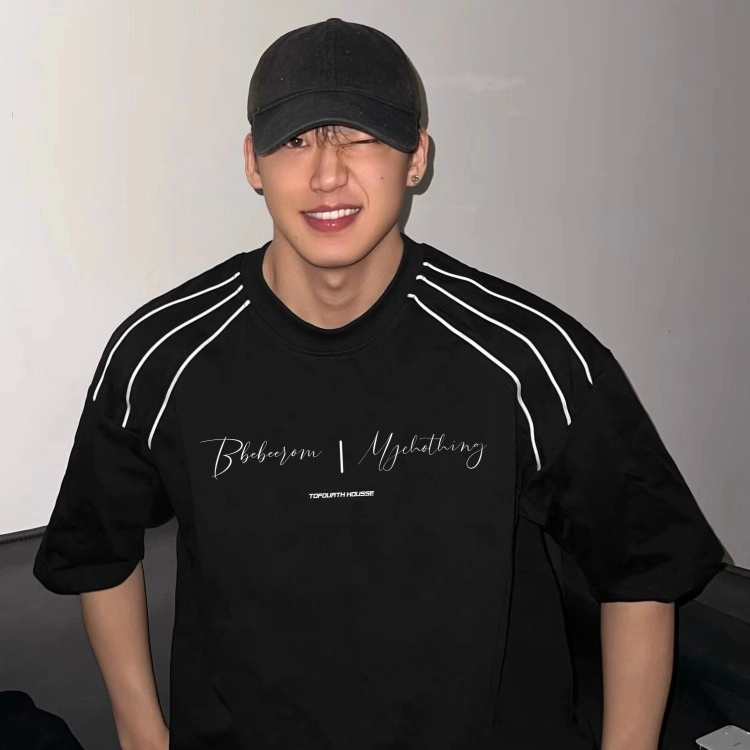 HIPHOPPUNKS T