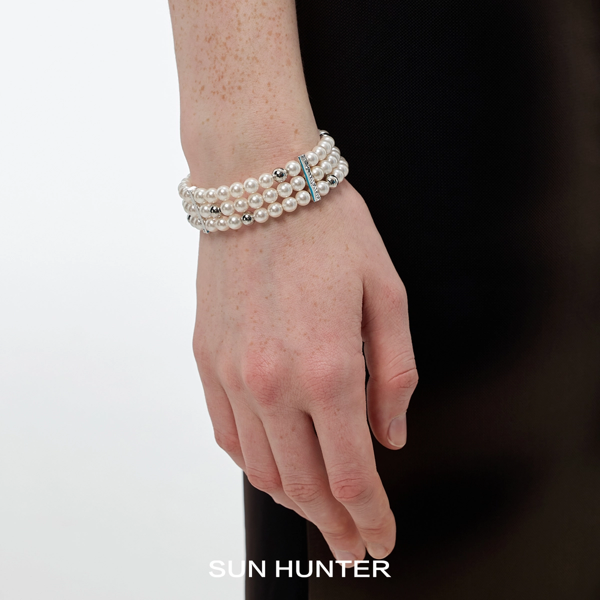 SUN HUNTER