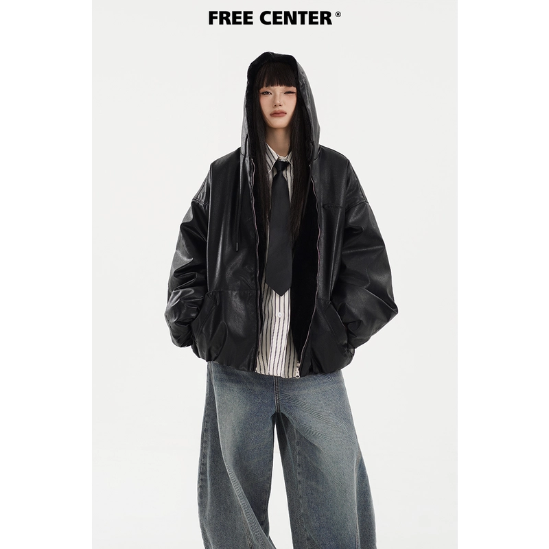 FREE CENTER