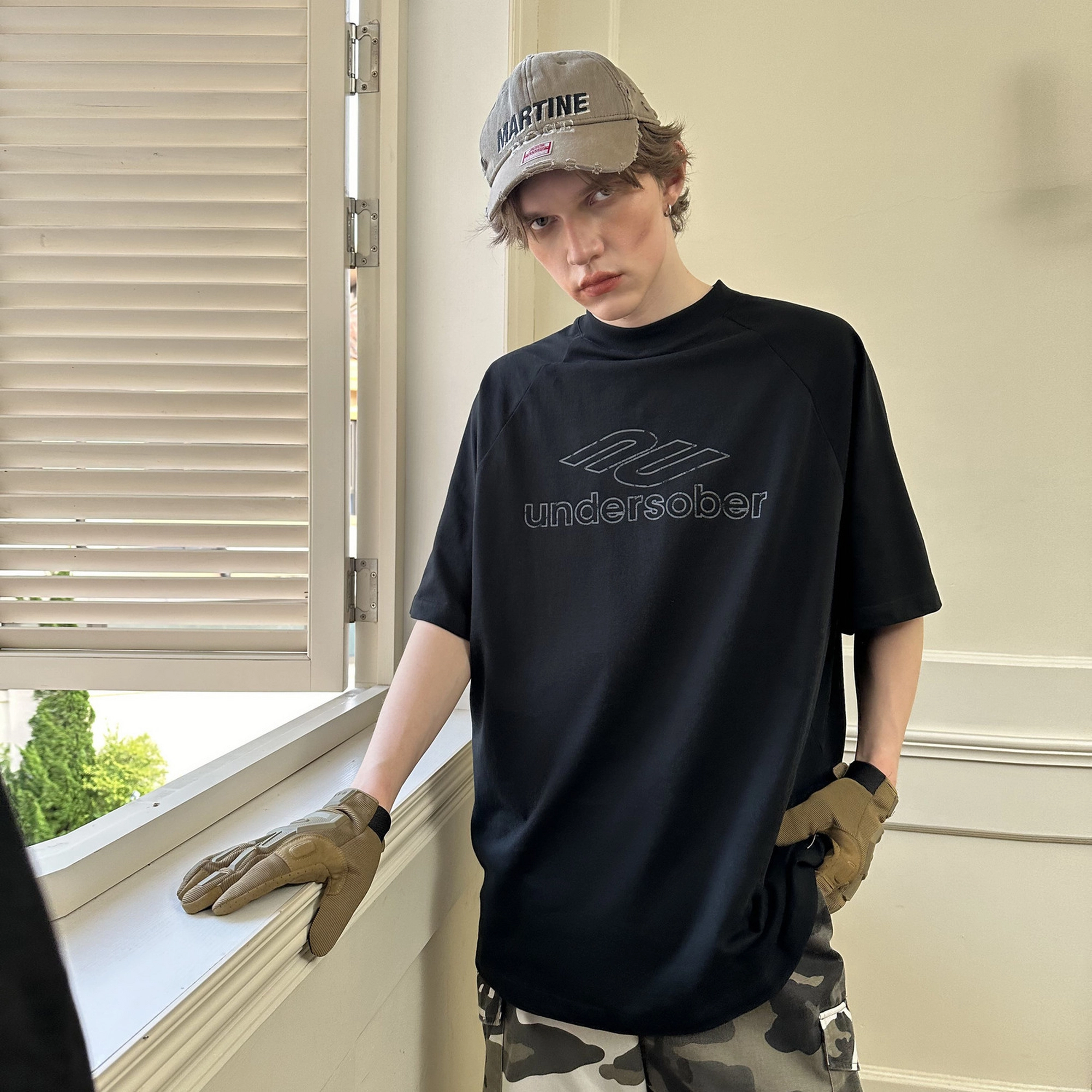 undersober T