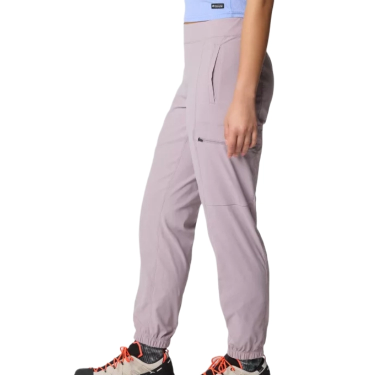 MOUNTAIN HARDWEAR