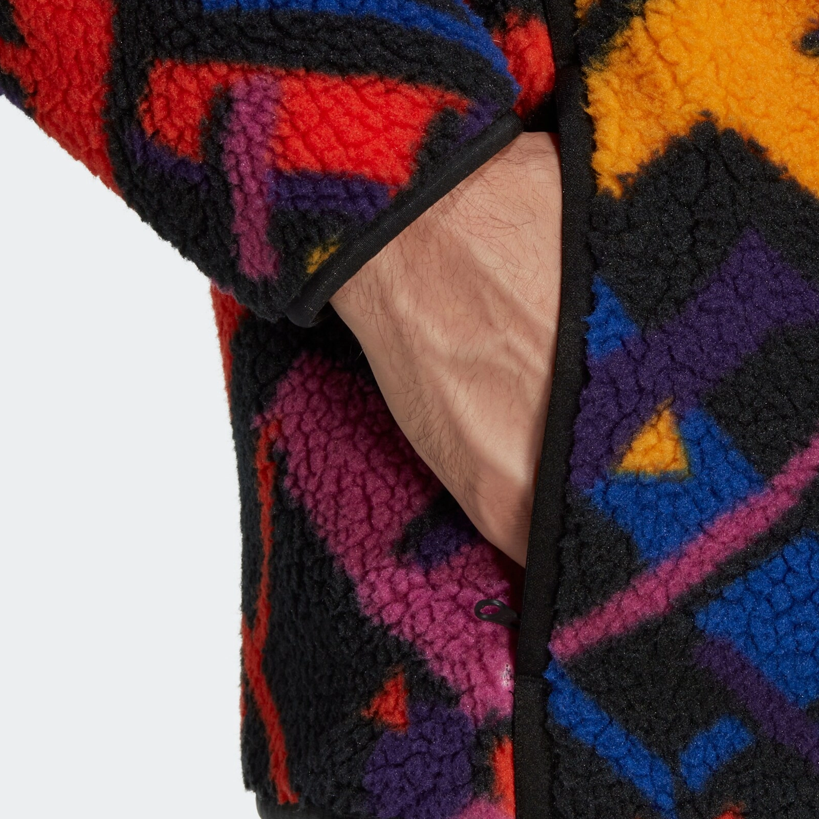 adidas originals FW22 Logo