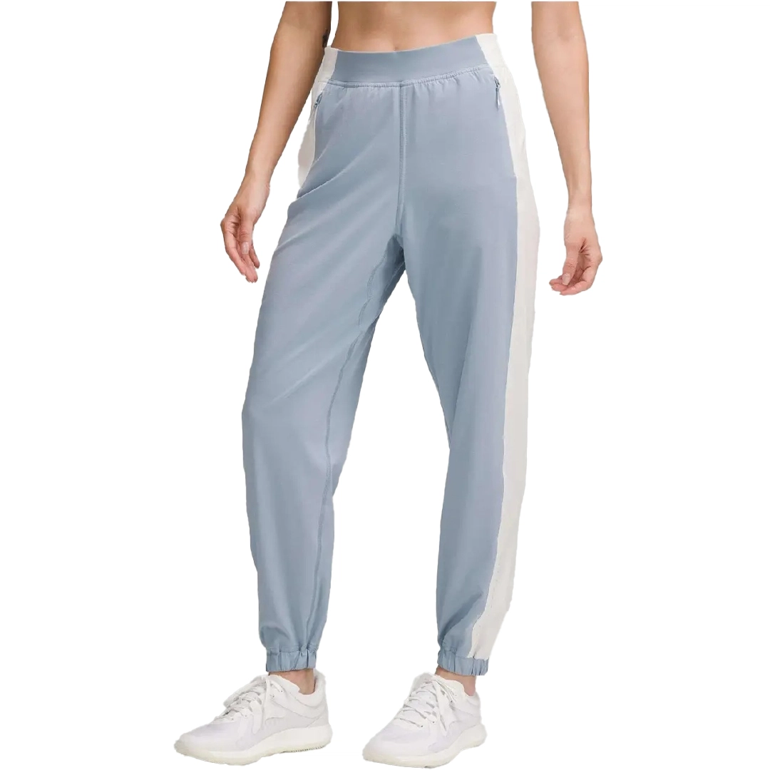 lululemon Adapted State FW24 Glow logo