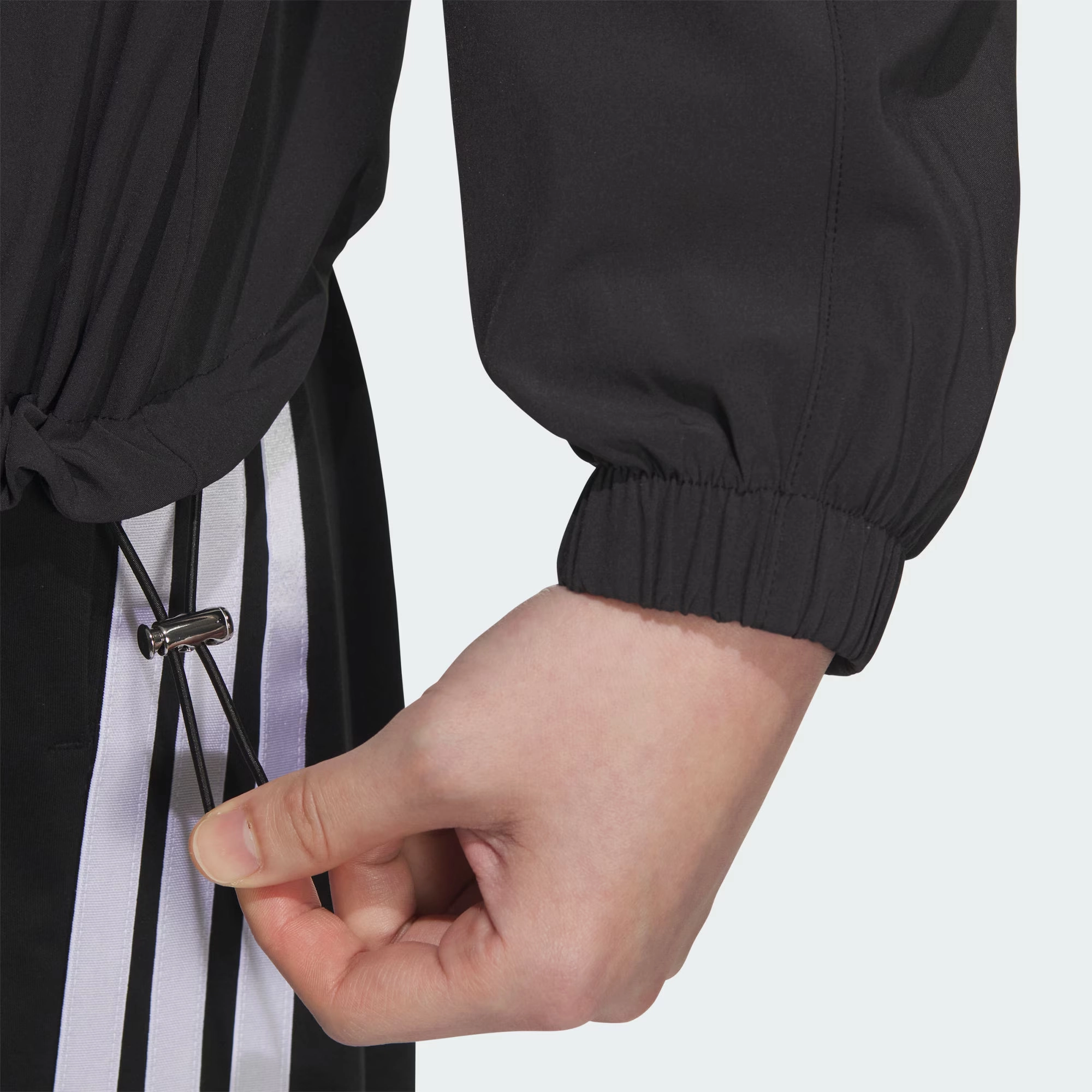 adidas MUST HAVES SS25 ALL DAY logo