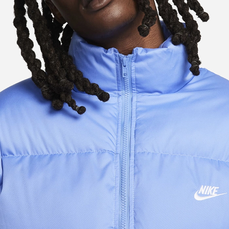 Nike Sportswear Club Logo