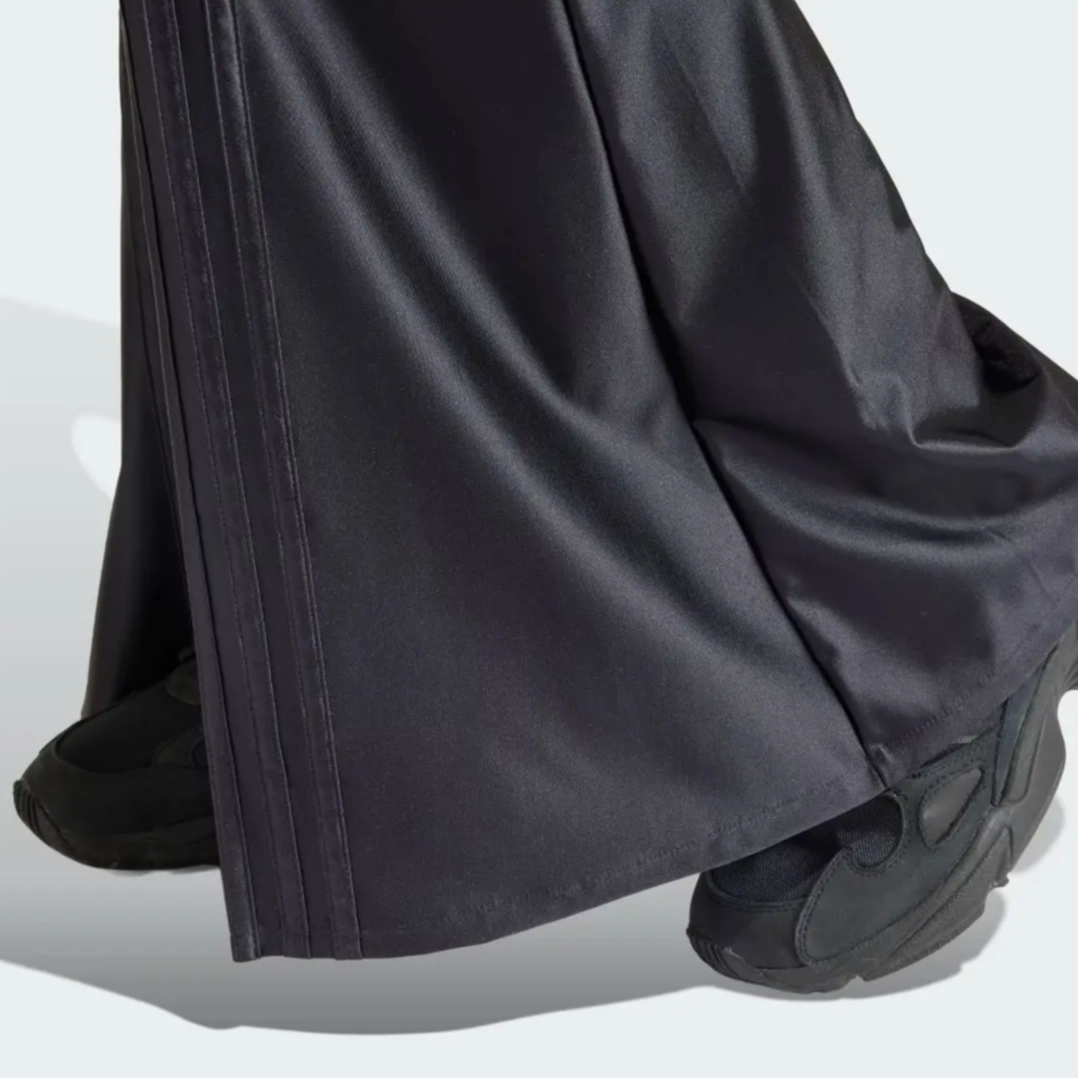adidas originals Highlight Flared 3-Stripes Pants