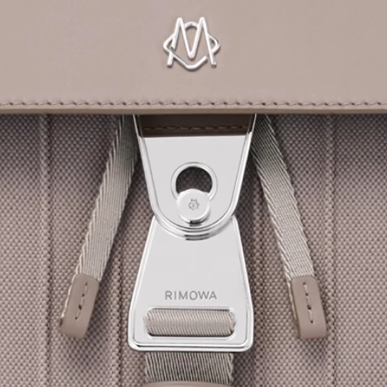 RIMOWA Never Still 16L