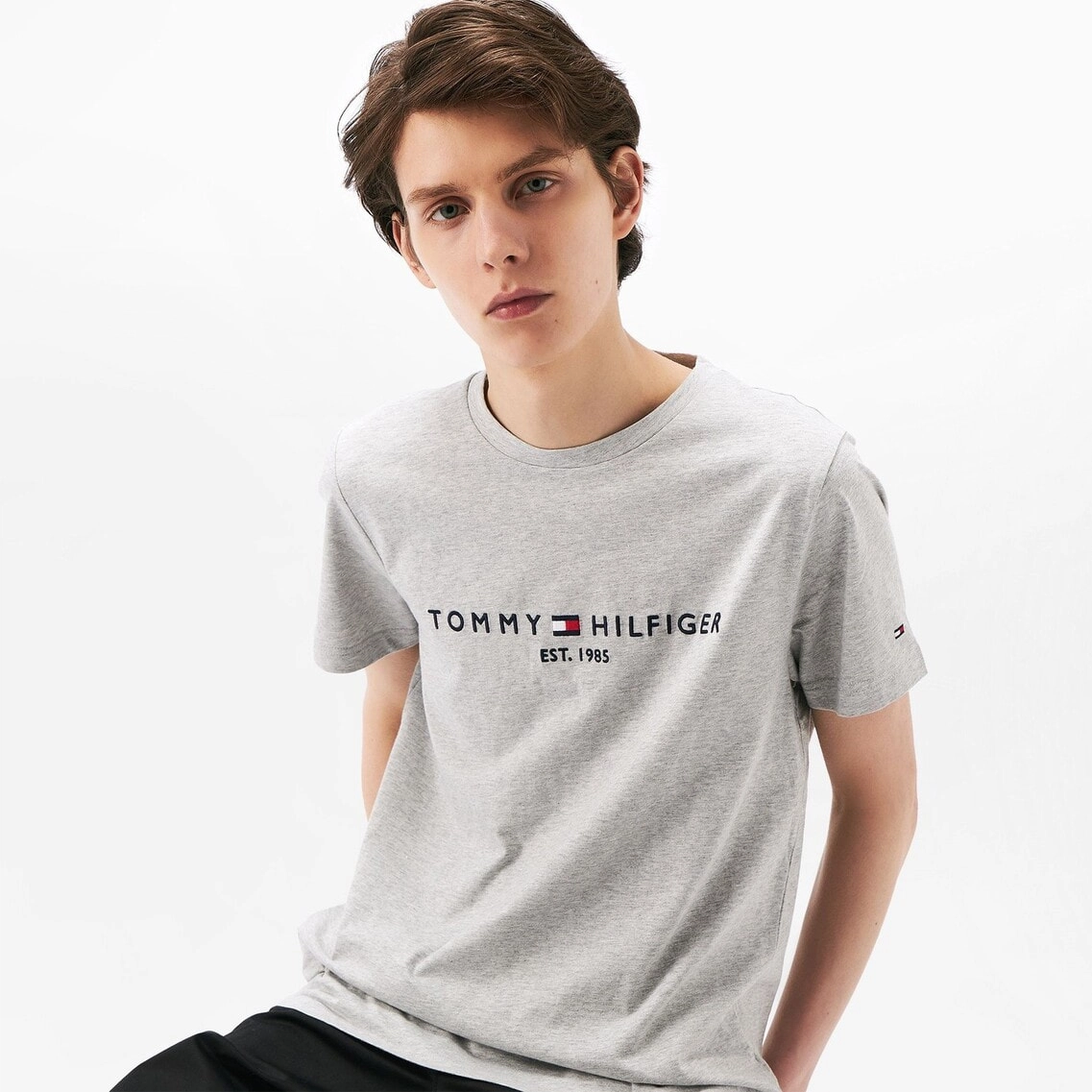 Tommy Hilfiger T