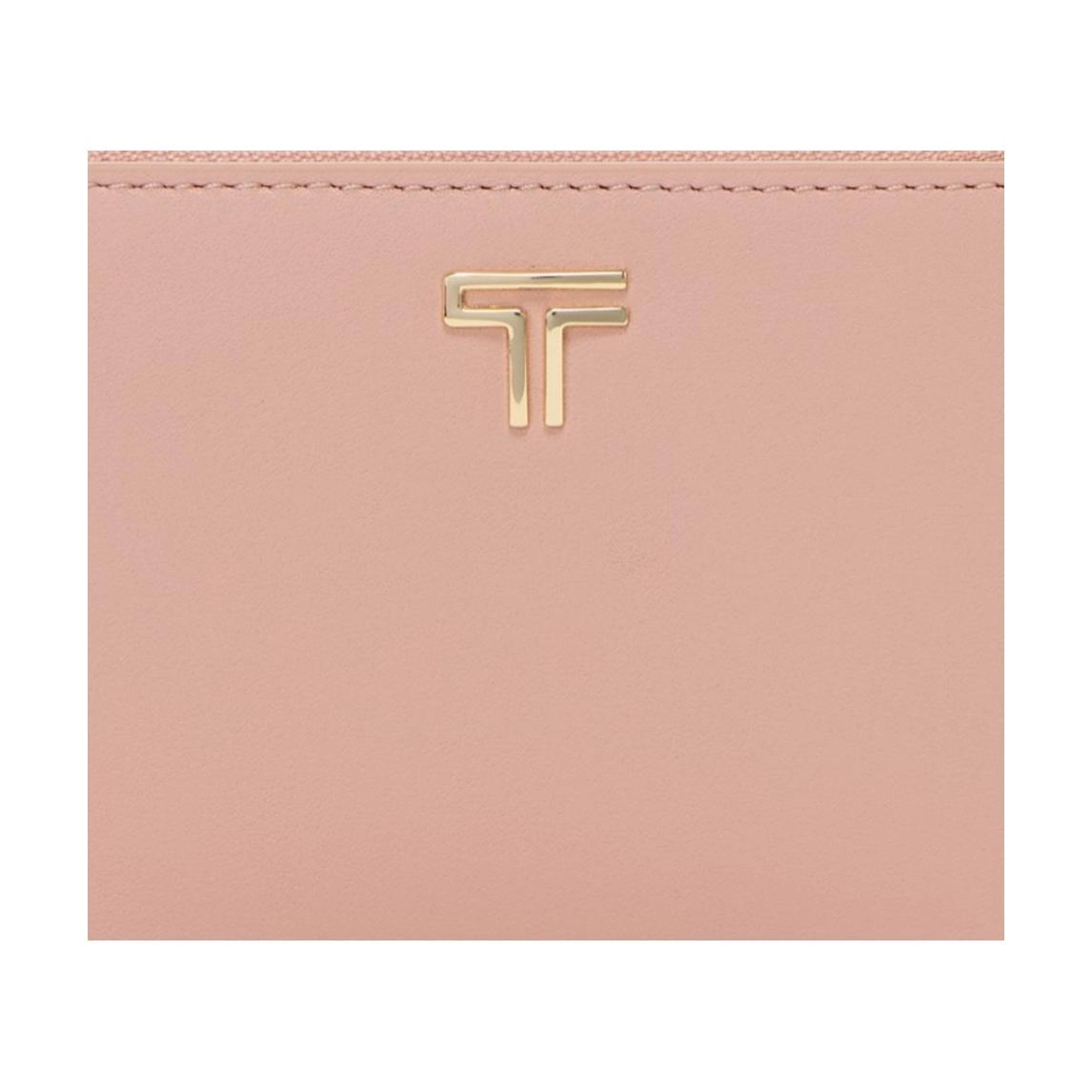 TUMI