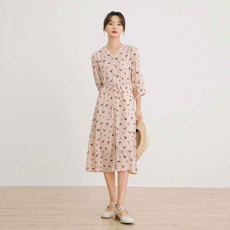 茵曼 樱桃印花立领短袖连衣裙 女款 杏粉