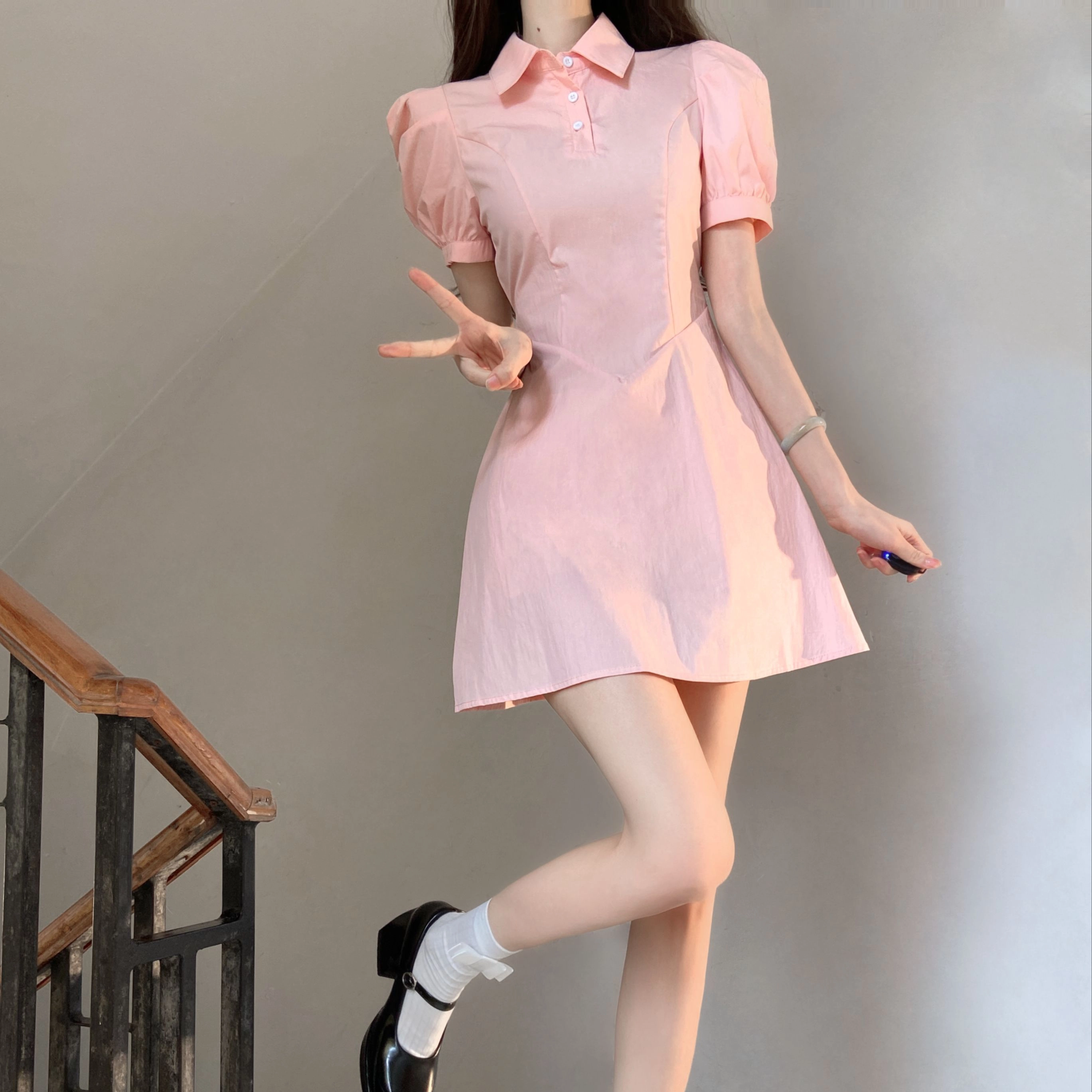 纯色方领泡泡袖收腰后背蝴蝶结短袖连衣裙 女款 含礼盒装 粉红色