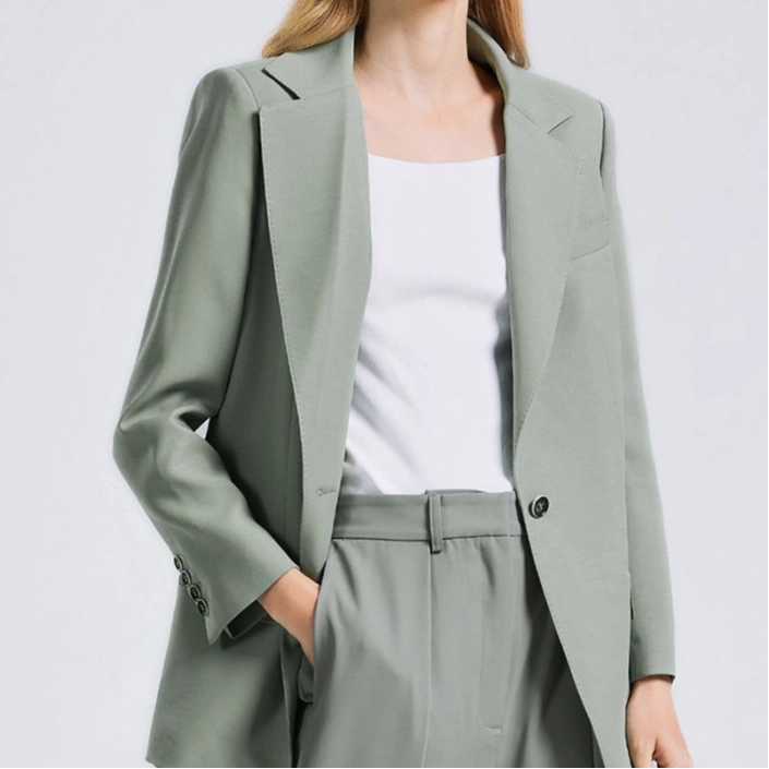 NINE WEST