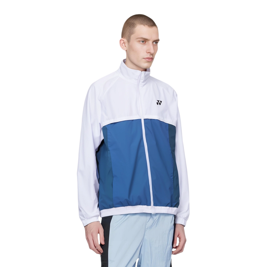 YONEX