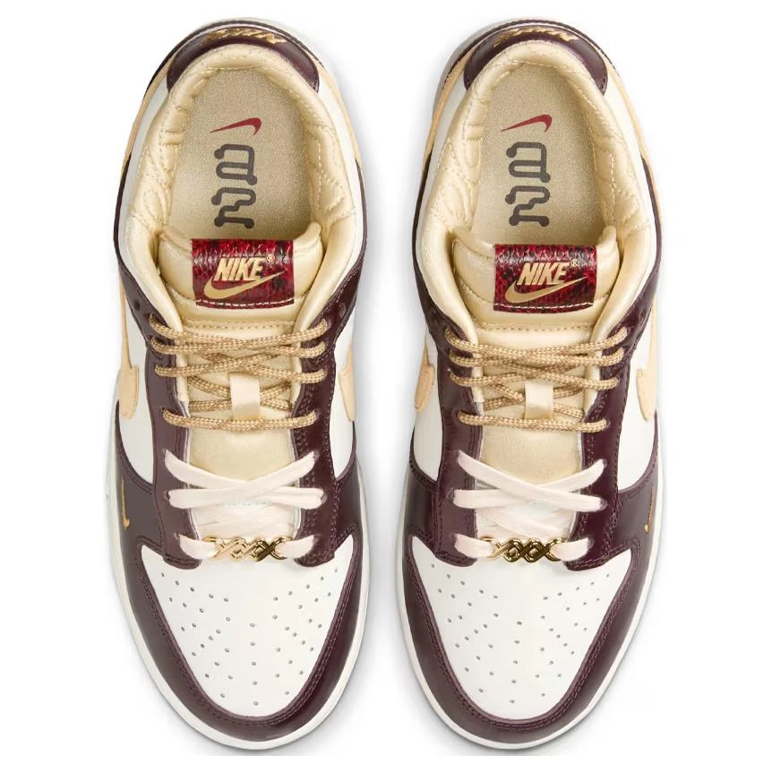 Nike Dunk LOW LX CN