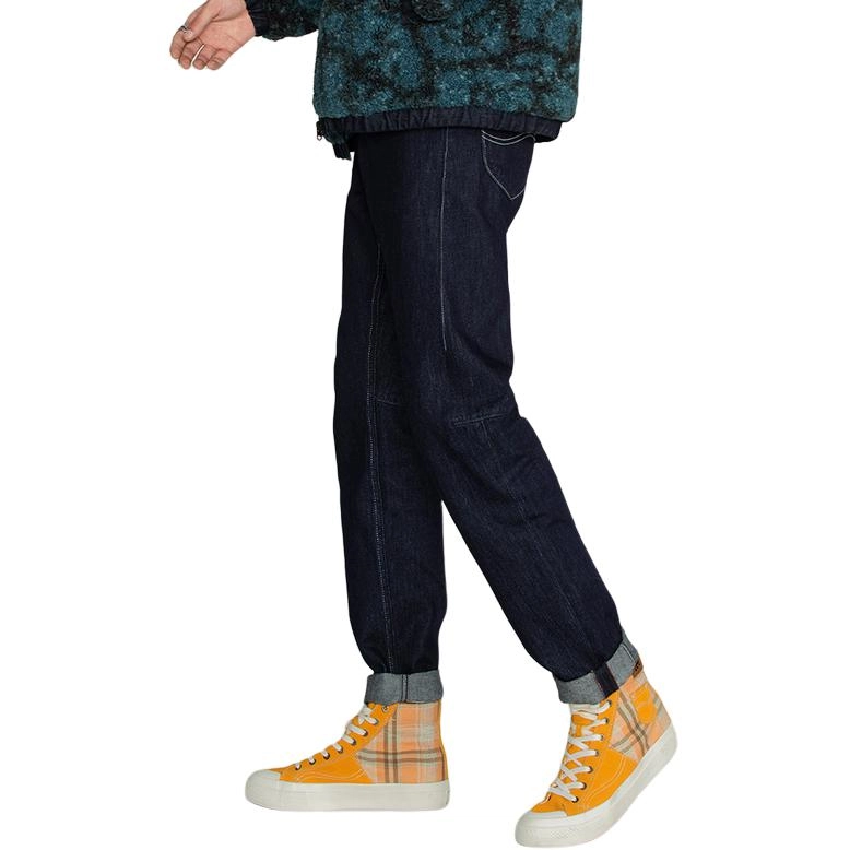 Lee