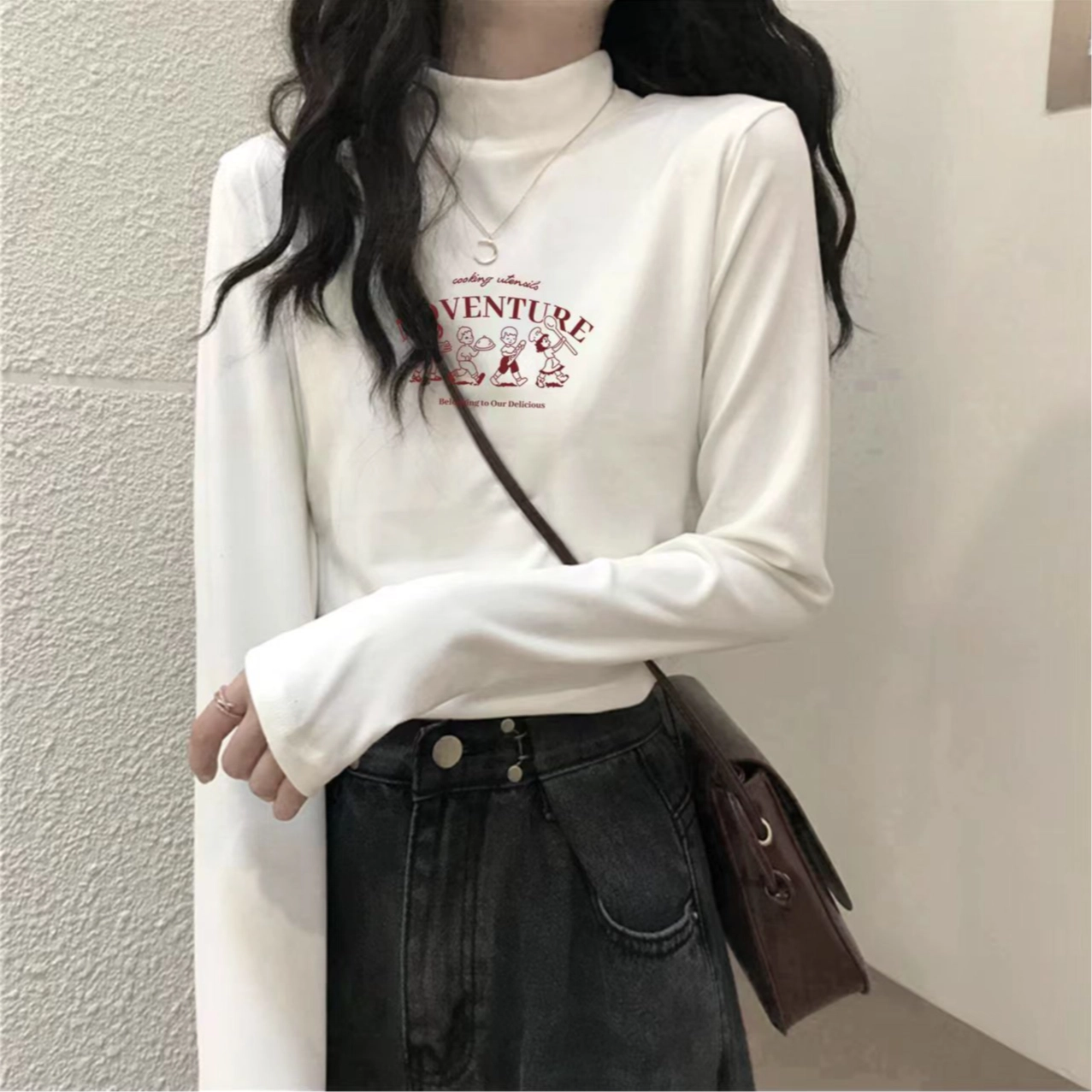 AWAO Logo T