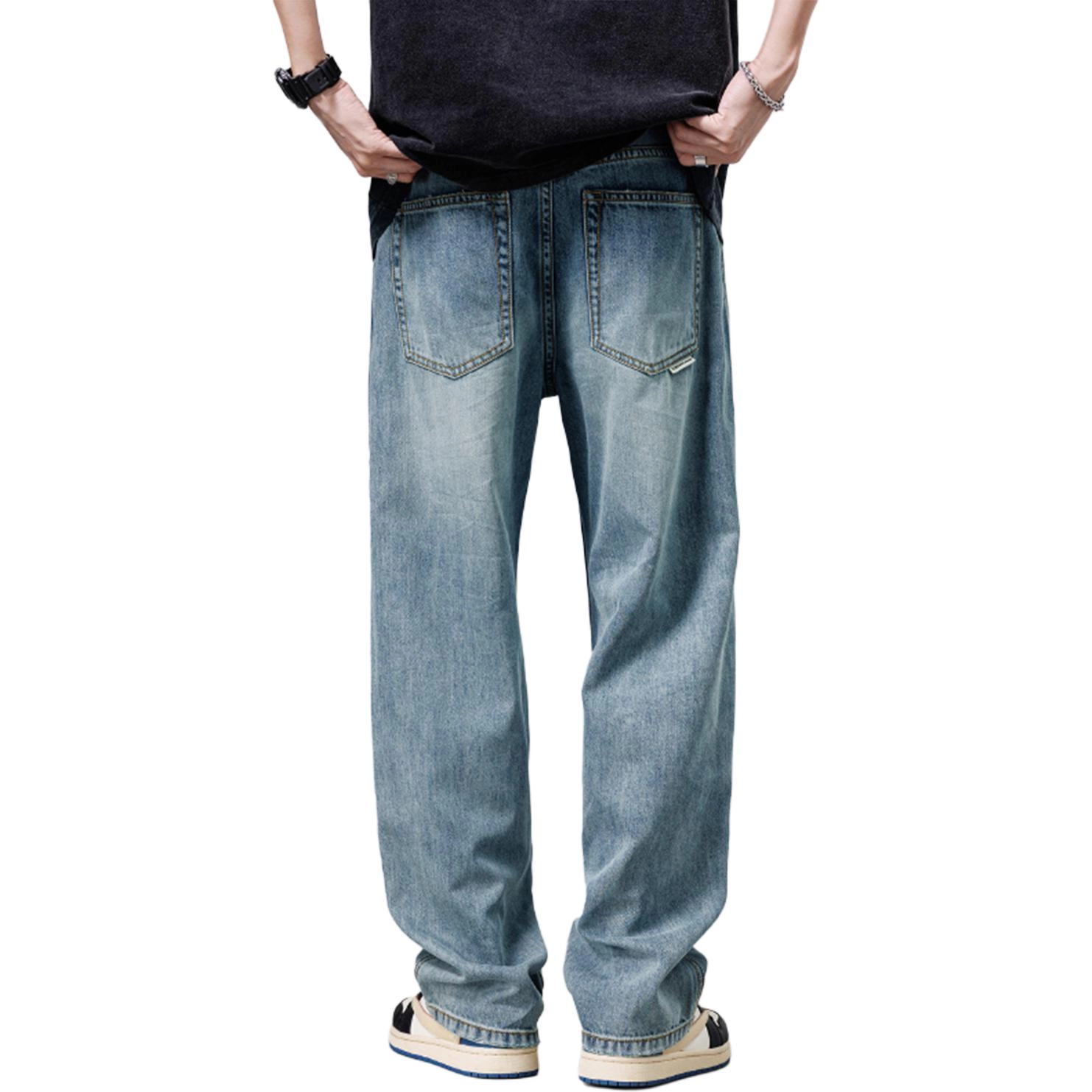 Lee Cooper
