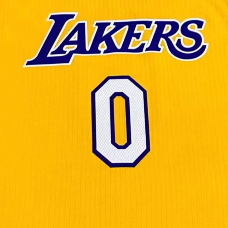 adidas x NBA YOUNG 0 V