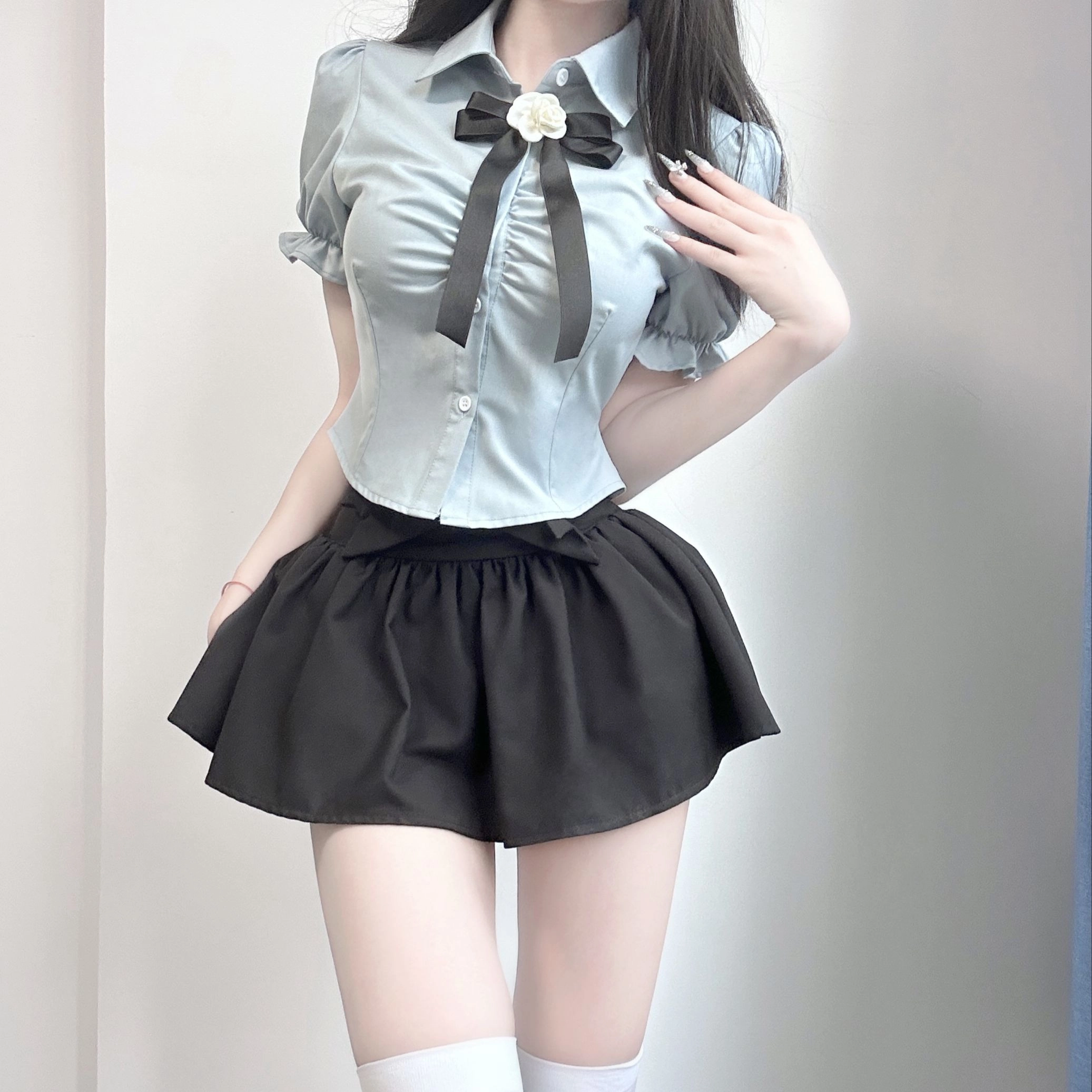 九条喵 纯色收腰抽褶泡泡袖短袖衬衫 女款 蓝色