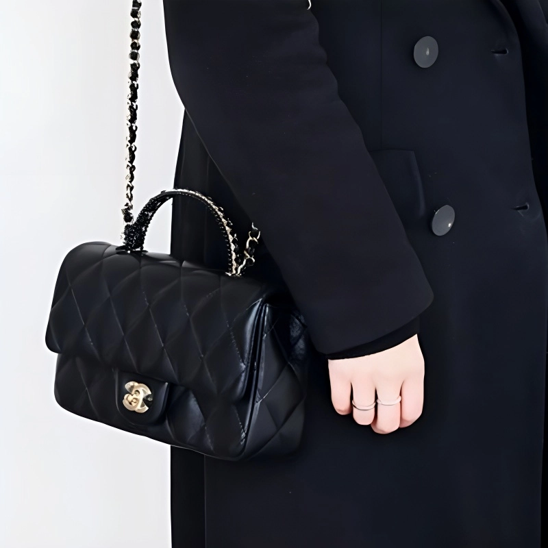 CHANEL 25P