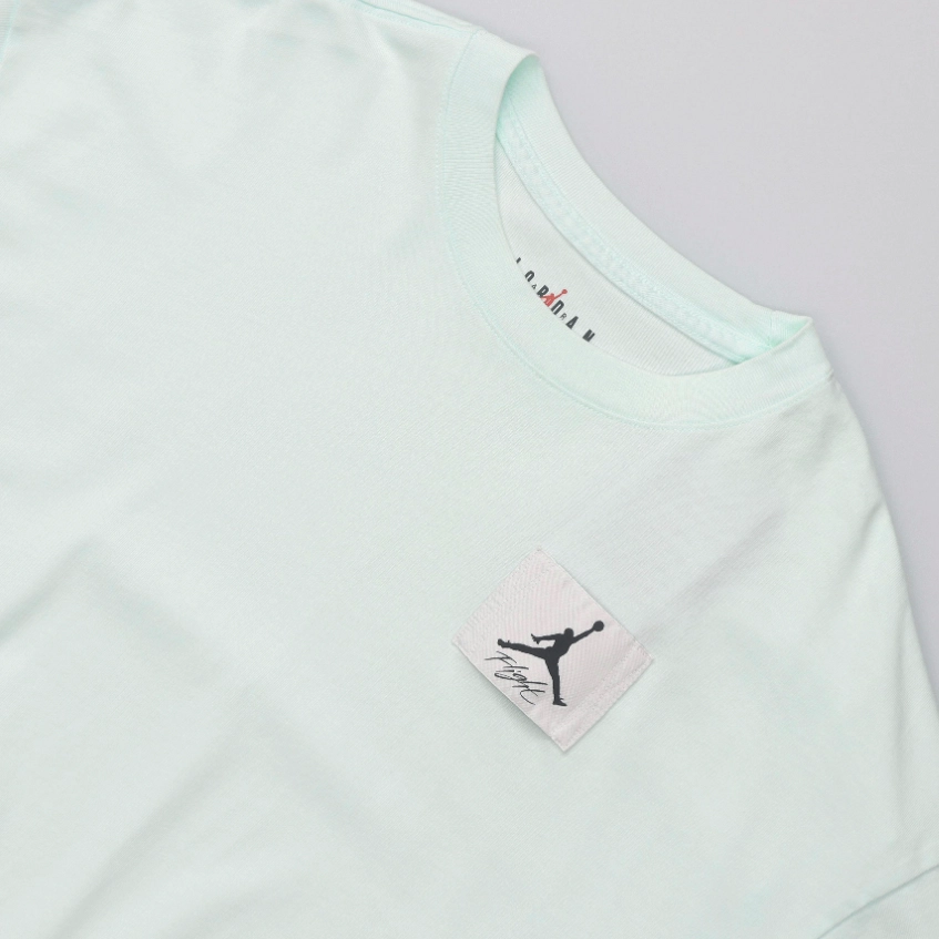 Jordan Flight Essentialogo T