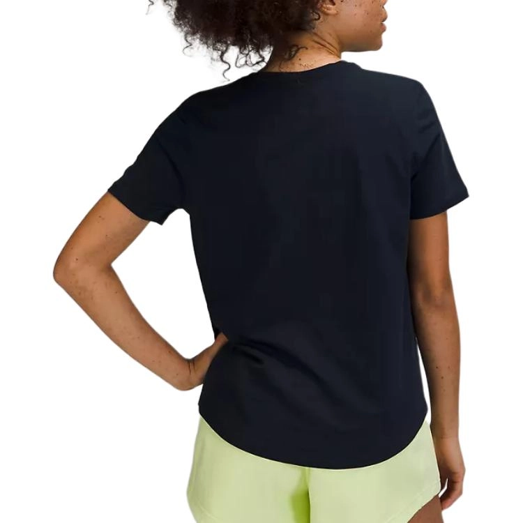 lululemon Love T