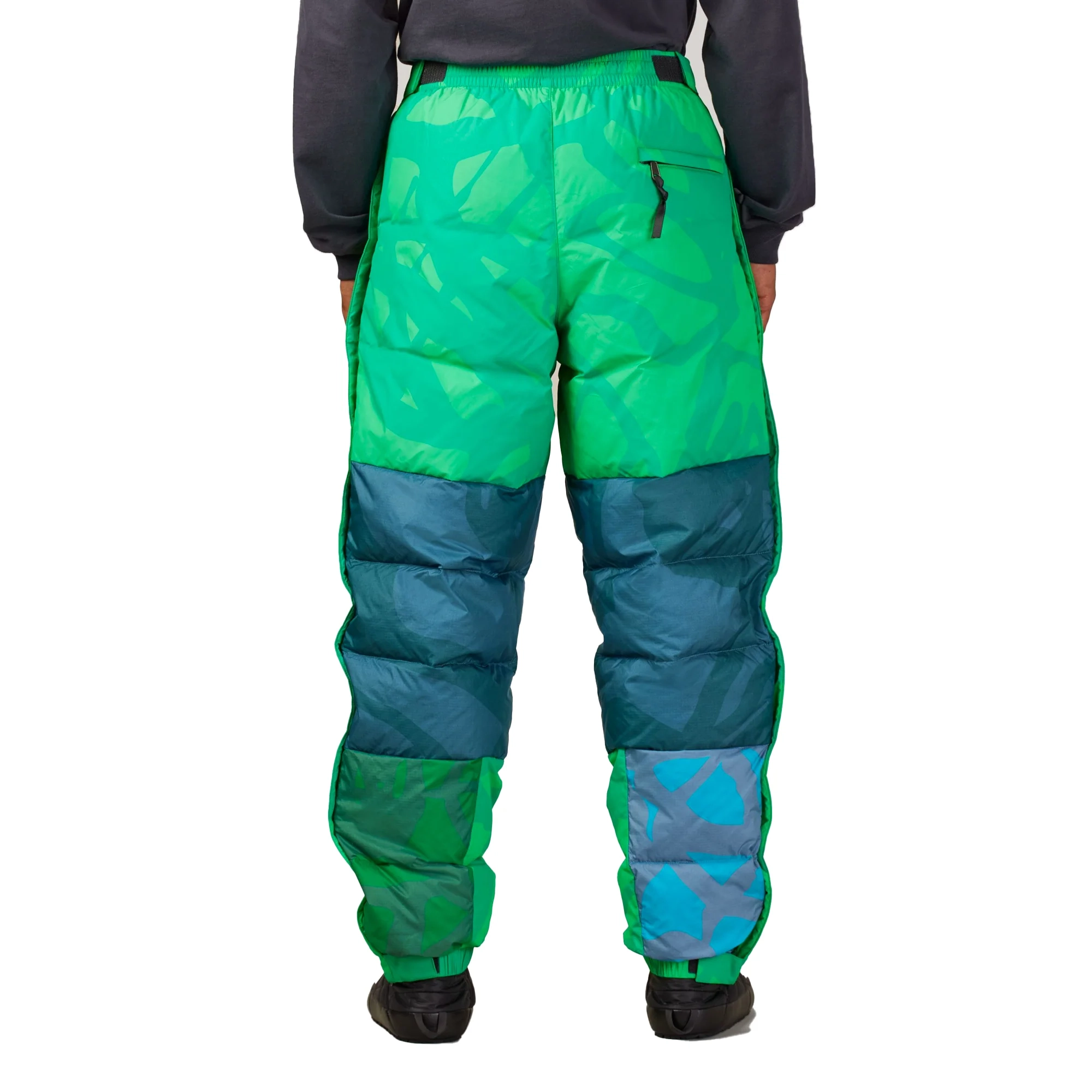 THE NORTH FACE x KAWS