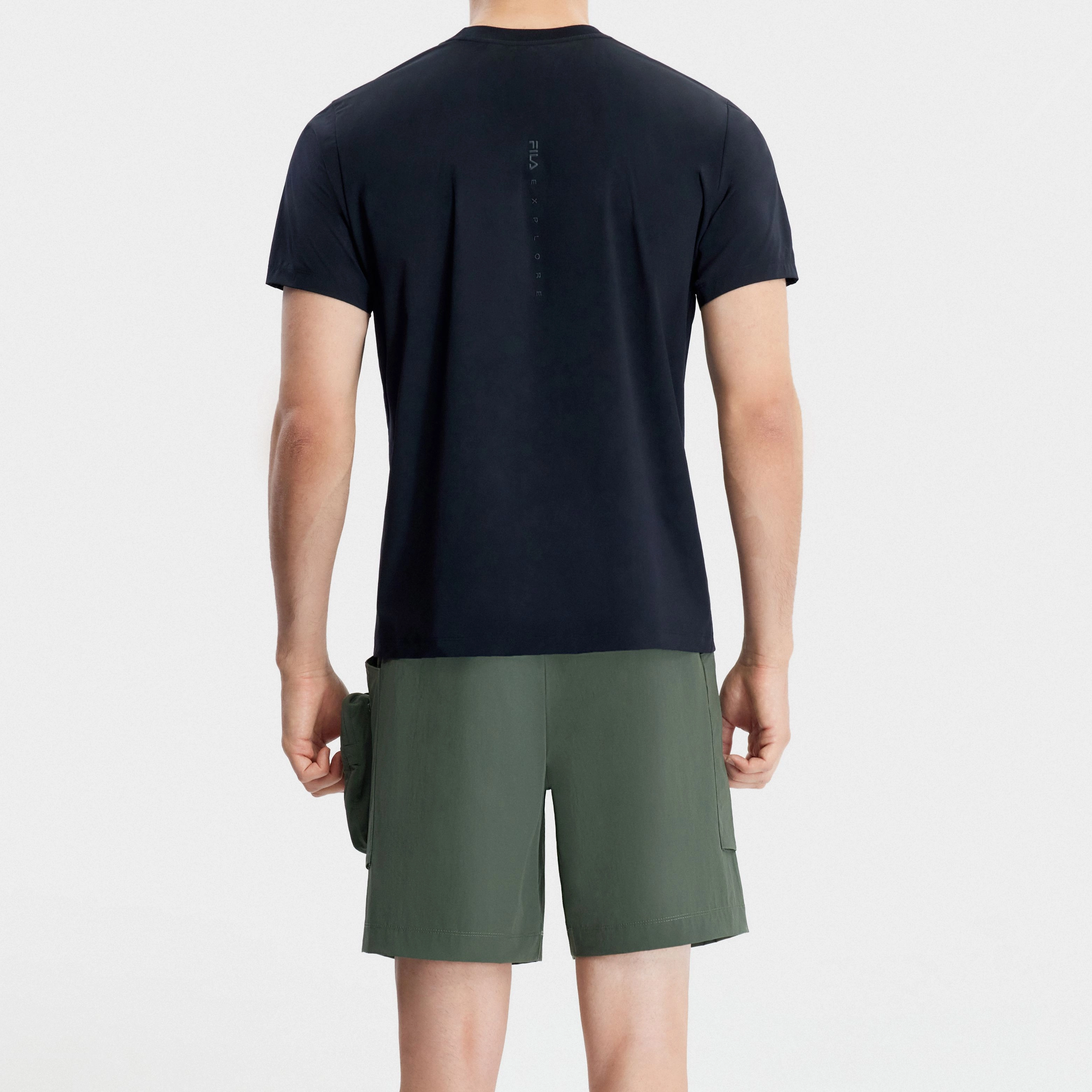 FILA T