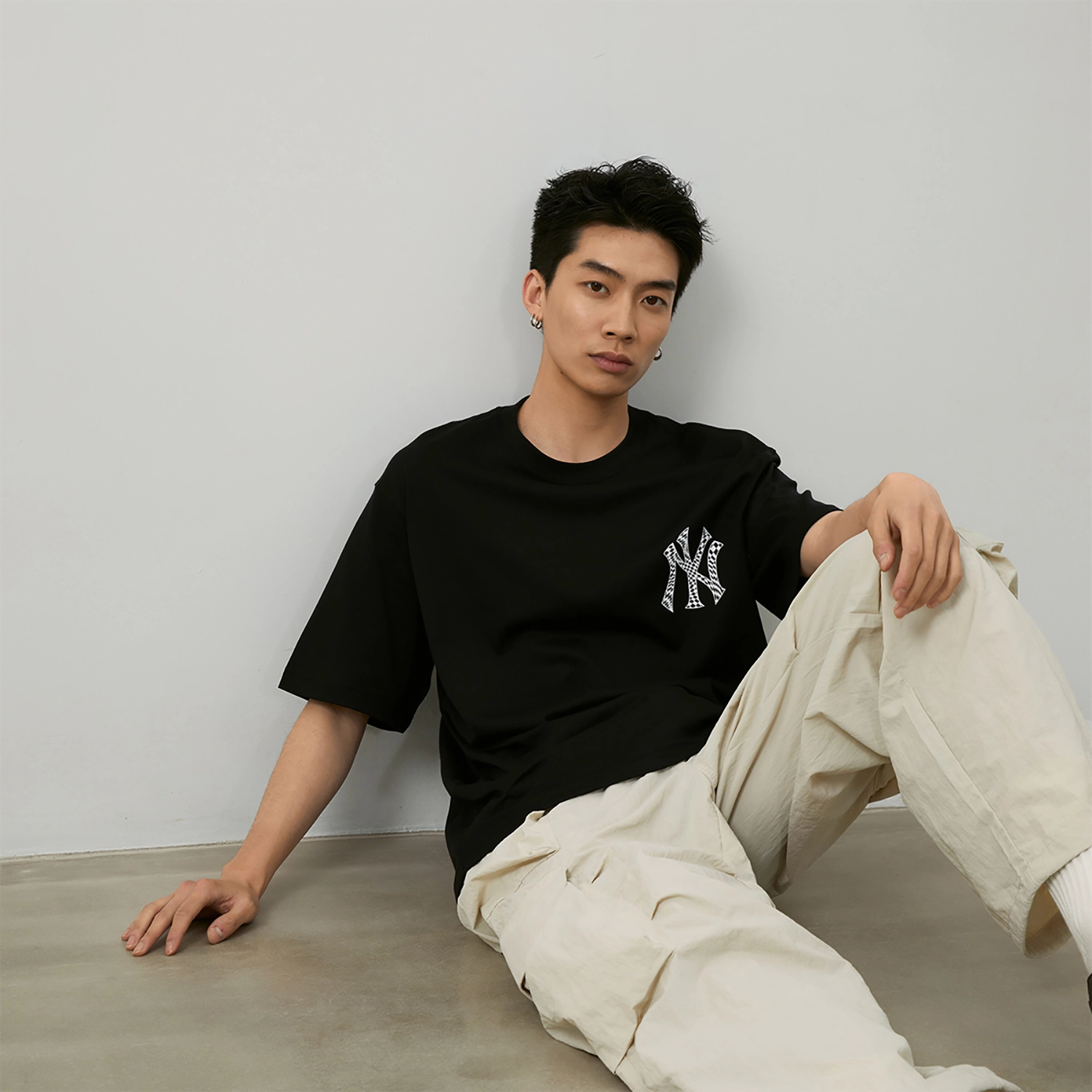 MLB SS24 LOGO T