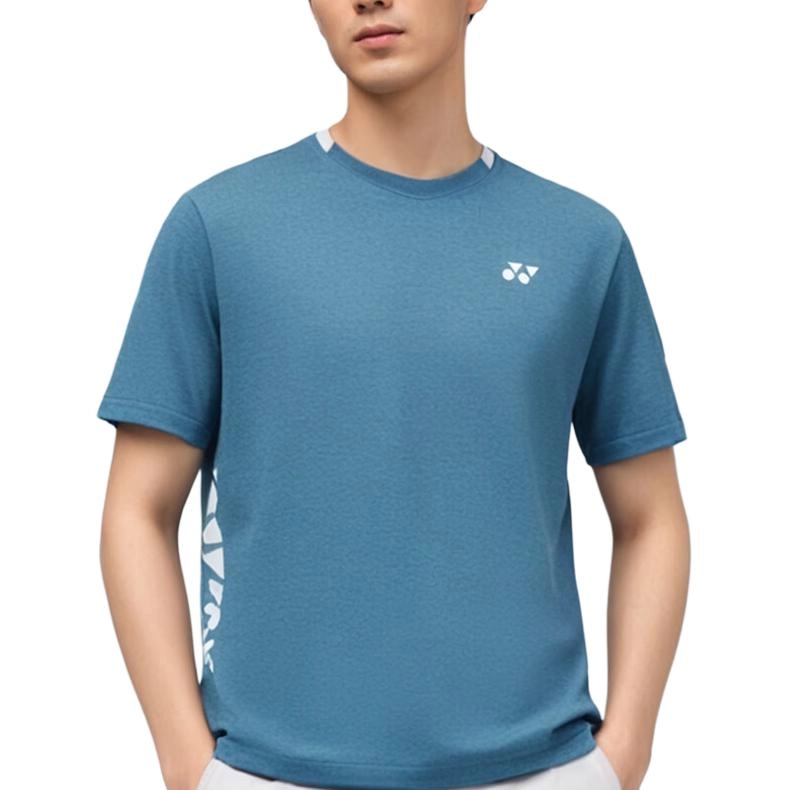 YONEX