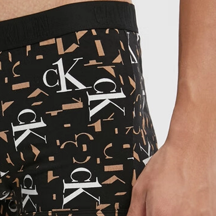 CKCalvin Klein SS22 2