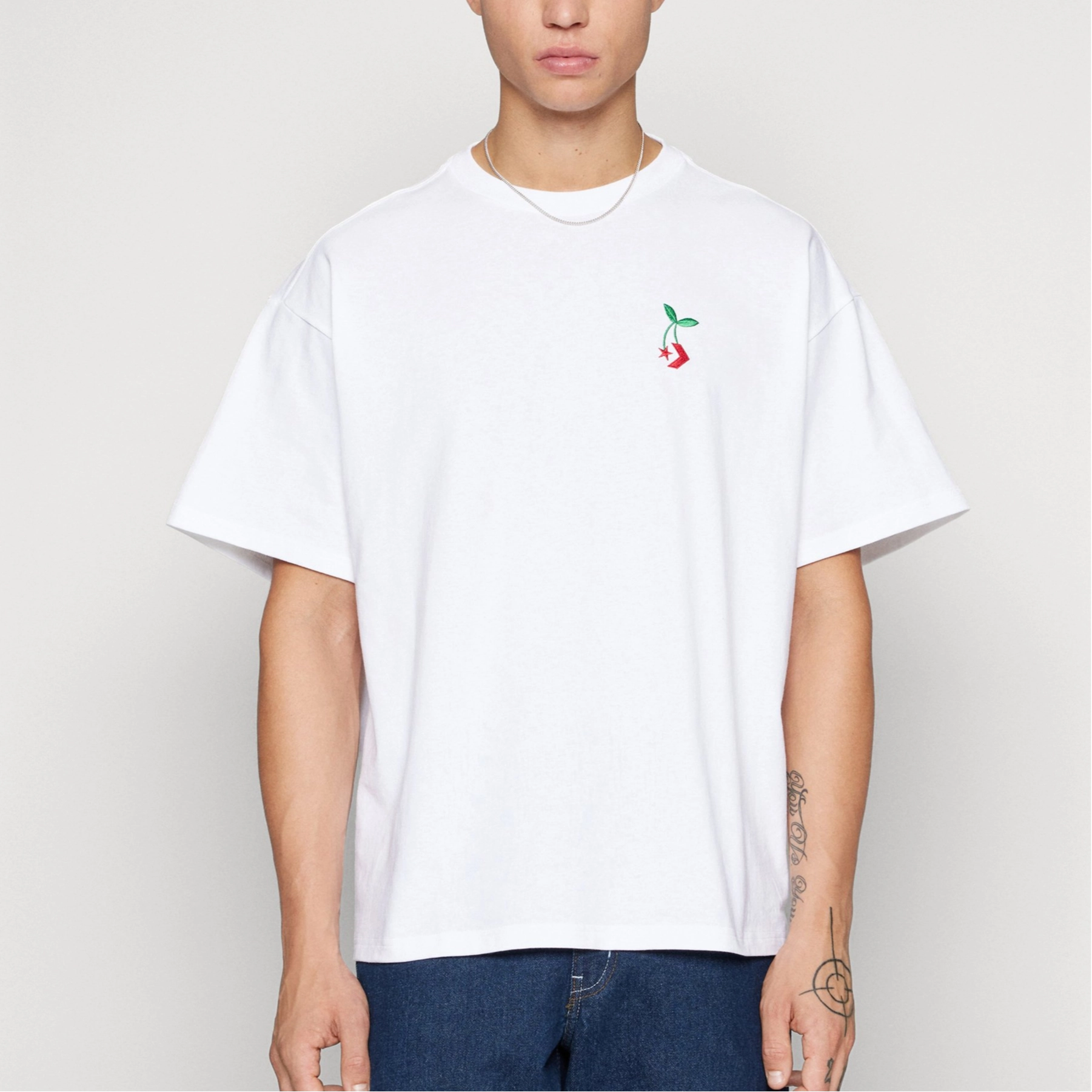 Converse T