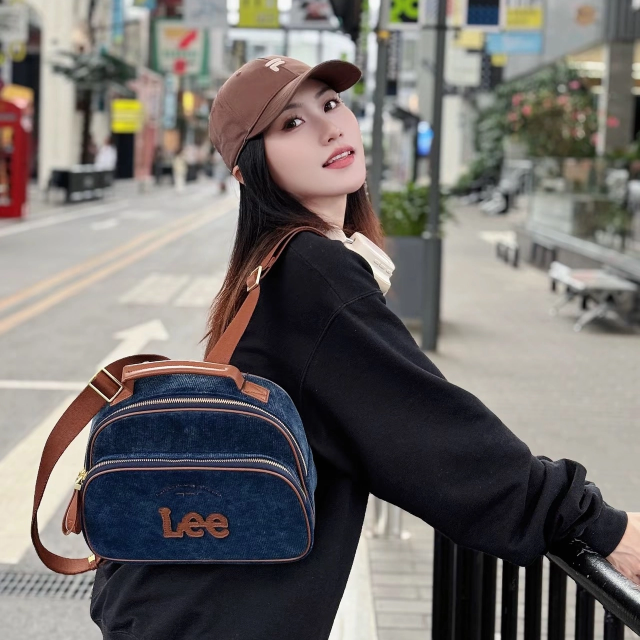 Lee